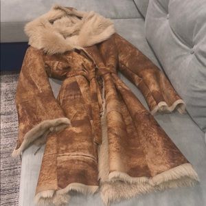 NEW WOMEN’S SHEEP SKIN FUR COAT, MADE IN EUROPE